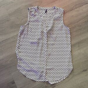 NYDJ Black and White Geometric Blouse EUC!